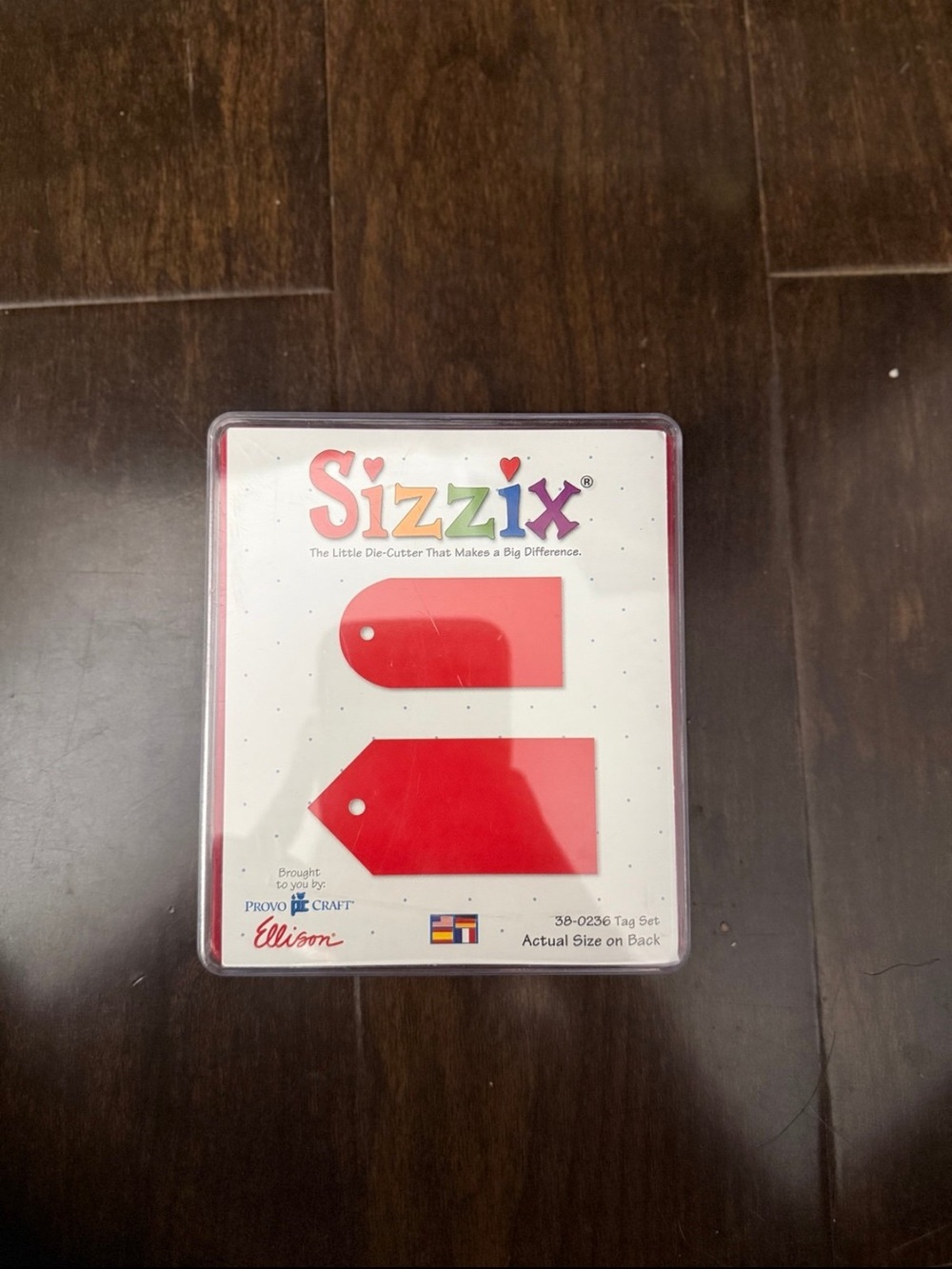 Sizzix tag set die cut